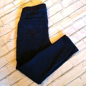 JAG JEANS Jeggings, skinny jeans, like new, dark navy blue color, size medium.